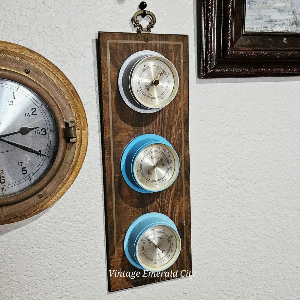 Vtg Wall Weather Station Wood Panel Barometer Thermometer Hygrometer In/outdoor